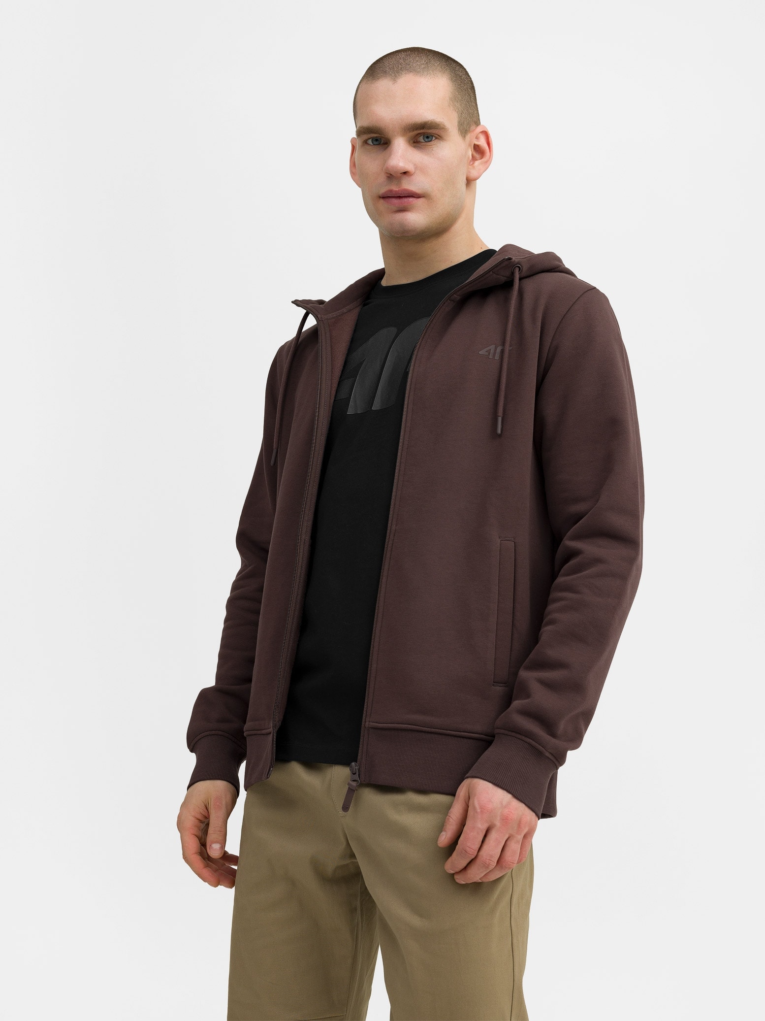 Men's zip-up hoodie colour brown | 4F: Sportswear and shoes