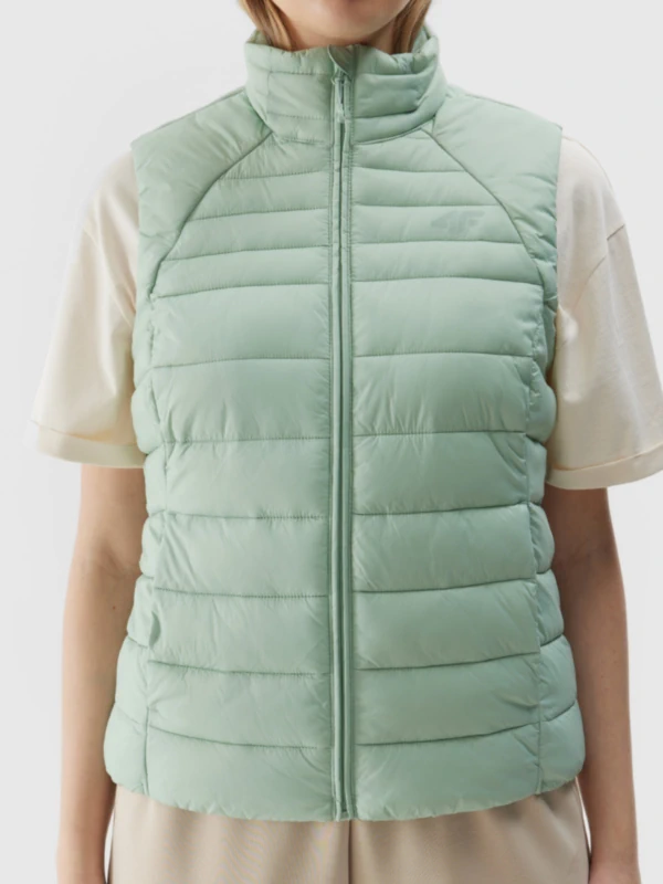 Women's recycled-fill down vest - green